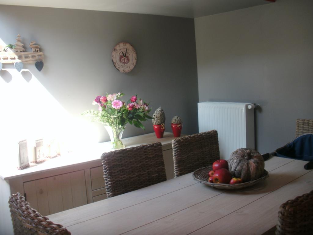 Gite Du Vieux Pommier Herbeumont Oda fotoğraf